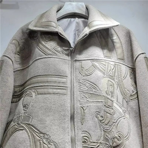 Chaqueta de Forro Polar para Mujer, Nueva Colección Otoño Invierno, Larga, Satén, Transpirable, Bordado Intenso, Cuello Alto, Cremallera, Estilo Urbano, Moderna, Forro de Bambú - Product Image 4