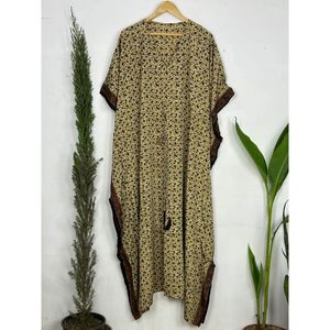 Vintage Sari <b>Kaftan</b> Boho Dress Recycled Silk Flowy Long Length Beach Coverup <b>Black</b> Beige Floral Motifs Women's Artistic Swimsuit - Product Image 3