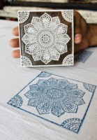 Stempel Kayu Jati Ukiran Tangan: Motif Mandala Bunga untuk Kain, Kertas, Stempel Telapak Tangan