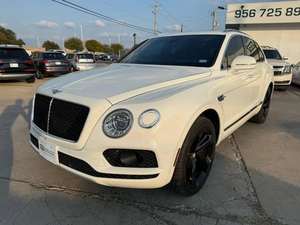 Bentley Bentayga V8 4 portes SUV AWD 2020 d'occasion en excellent état - Product Image 3