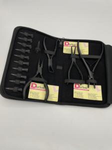 Herramientas de extensión de cabello de Plasma negro mate de calidad superior Alicates de extensión de cabello de acero inoxidable Clips/Pines de peinado de logotipo personalizado - Product Image 4