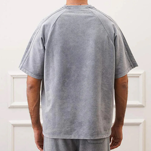 เสื้อยืดคอตั้งแขนแร็กแลนทรงปกติแบบยูนิเซ็กซ์ ผ้าคอตตอน 100% หนานุ่ม ล้างสีแบบแอซิดวอช พิมพ์ลายตัวอักษรดิจิทัล สไตล์ลำลองสมาร์ท - Product Image 3