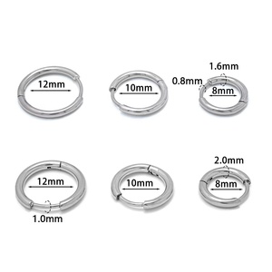 Orecchini a Cerchio in Titanio G23 all'Ingrosso, Gioielli per Piercing di Cartilagine e Diaframma - Product Image 3