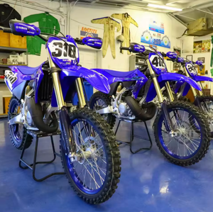 NOUVEAU 2023 YZ250F YZ250FX YZ250X YZ450F Moto tout-terrain tous modèles avec casque Garantie 3 ans Construction en plastique/acier/aluminium - Product Image 1