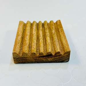 Jabonera de Madera Única en Oferta para Uso Doméstico, Fácil de Limpiar y con Diseños que Permiten que el Jabón se Quede en su Superficie - Product Image 3