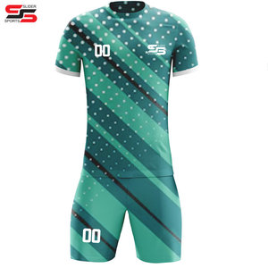 Ensemble de maillot et short de football de haute qualité, design personnalisé, logo, respirant, léger, vêtements de sport d'été, couleurs et tailles personnalisées - Product Image 1