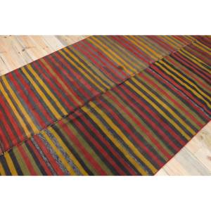 Alfombra Turca Vintage de 5.6x10.1 pies (171x308 cm), Alfombra Kilim con Rayas de Arcoíris - Product Image 2