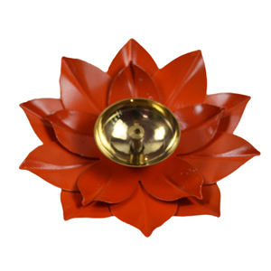 Lotus Forme Diya En Laiton Décoratif Diya Pour Cadeaux/Décoration De La Maison/Diwali /Pooja/Célébrations De Mariage - Product Image 2