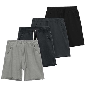 Shorts décontractés pour hommes en tissu French Terry 100% coton, effet usé, qualité supérieure, en vente au Pakistan. - Product Image 1