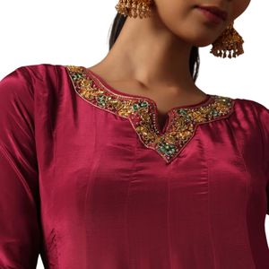 Rosso ricamato Palazzo Kurta Set con specchio lavoro Dupatta all'ingrosso donna abbigliamento etnico OEM abbigliamento fabbrica abito personalizzato - Product Image 3