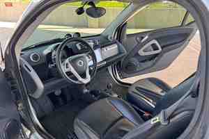 Occasion - Audi R8 V10 Spyder 2022 Automatique, Volant à Gauche, Sièges en Cuir, Jantes en Alliage d'Aluminium R18, Caméra Arrière - À Vendre - Product Image 5