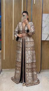 Robe de soirée arabe de luxe en soie brodée, style caftan marocain, élégante et modeste, col en V, longueur ras du sol, vente directe d'usine - Product Image 4