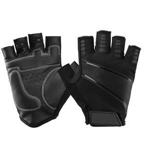 Guantes Deportivos Qaswa Personalizados para Gimnasio, Guantes de Entrenamiento con Soporte para Muñeca para Hombres y Mujeres - Product Image 1