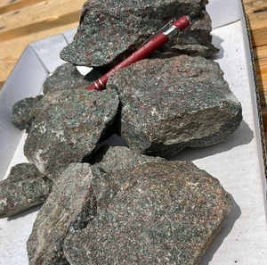 Súper eclogita Natural Reiki curación cristal crudo sin pulir ágata piedras preciosas piedra Feng Shui estilo tallado mayorista al por mayor - Product Image 4