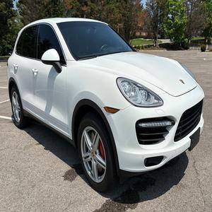 UTILISÉ LHD/RHD 2014 P0RSCHE CAYENNE TURBO - Product Image 1
