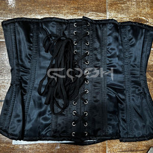 Corset de costume en satin noir avec imprimé féerique bleu et baleines en acier sous la poitrine par Cosh International |   Achetez maintenant - Product Image 6