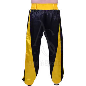 Pantalones de boxeo ligeros para hombre para un ajuste cómodo durante el entrenamiento deportivo y de artes marciales - Product Image 4