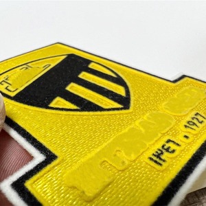 Mới Đến Thêu Thảm Đổ Xô Huy Hiệu Thời Trang Sắt Trên Vai Ngực Logo Cho Varsity Áo Khoác Áo - Product Image 2