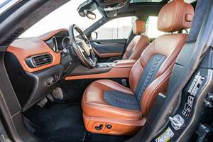 Maserati Levante GranLusso d'occasion 2018, conduite à gauche/droite - Product Image 4