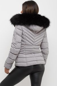 Nouveau design Veste polaire grise OEM pour femmes avec capuche Veste à glissière et bulle Veste en duvet matelassée d'hiver pour femmes - Product Image 6