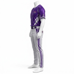 Uniforme de baseball moderne conçu avec des matériaux de qualité supérieure, coupe confortable, coutures renforcées et construction respirante, idéal - Product Image 4