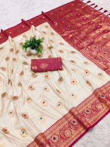 ส่าหรีผ้าไหมนุ่มลายผีเสื้อพร้อมดอกไม้ผ้าทอจากซารีชุดปาร์ตี้ส่าหรี - Product Image 2