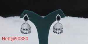 Juego de pendientes elegantes de latón para mujer adornados con diamantes americanos brillantes para bodas y fiestas nocturnas - Product Image 6