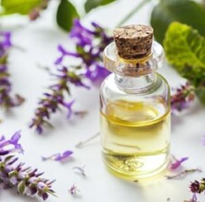 Vente en gros d'huile essentielle de patchouli 100% naturelle pure d'Inde - Product Image 2