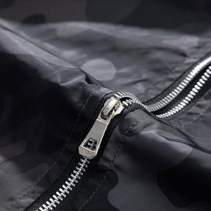 Coupe-vent de sport zippé en bloc avec impression de sublimation et col montant pour hommes - Product Image 6