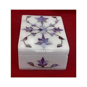 Hermoso estilo de lujo y precio económico de hecho en incrustaciones indias, producto hecho a mano, incrustaciones de mármol blanco, caja de nácar azul - Product Image 1