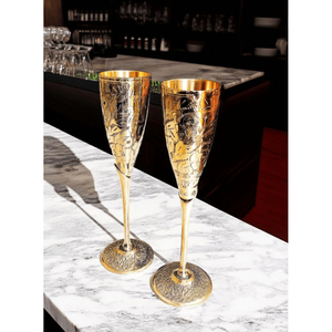 Verre à vin minimaliste en laiton doré à long pied pour bar et mariage - Compatible lave-vaisselle et écologique - Product Image 4