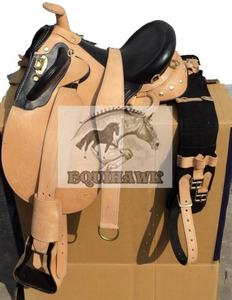 Sillín de cuero australiano de alta calidad inteligente resistente con asiento de cuero suave circunferencia de cuerno a juego y estribo en stock - Product Image 2