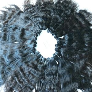 Traitement chimique Aucun Cuticule Aligné Non Transformé Remy Machine Double Trame Ondulés Naturel Bundles Indien Extensions de Cheveux Humains - Product Image 3