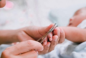 New Beauty NailScissors Ciseaux à ongles pour bébé Pointe pointue et arrondie 9 cm Ongle en acier inoxydable Logo personnalisé Emballage écologique - Product Image 5