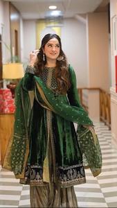 Nouvelle robe de soirée design belle robe simple numérique fantaisie avec dupatta robes de haute qualité robe en tissu Premium - Product Image 2