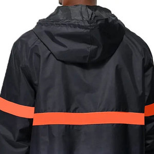 Chaqueta de Esquí para Hombre al Por Mayor a Precio Razonable, Diseño Multibolsillos, Chaqueta de Invierno Resistente para Exteriores - Product Image 6