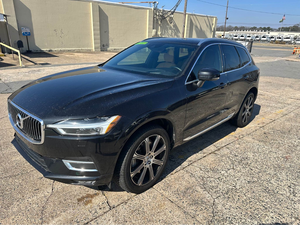 Vehículo SUV Mediano de Lujo 2024, Usado en Buen Estado, 2.0T, Tracción en las Cuatro Ruedas, Automático, Gasolina, 5 Plazas, Volante a la Izquierda - Product Image 4