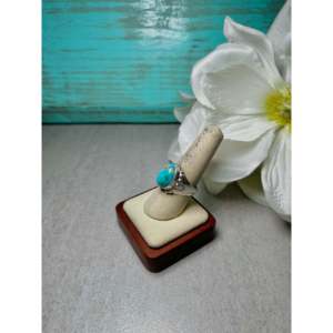 Bague en turquoise de Kingman Navajo et argent sterling, plaquée or rose, sertie clos, marque privée sous licence 'IS', cadeau tendance - Product Image 5