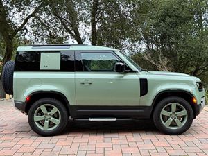 LAND ROVER DEFENDER 90 2023 USADO, Volante a la Izquierda/Derecha - Product Image 2