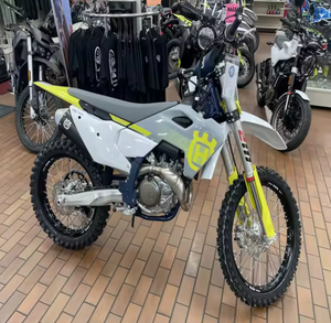 Mejores Ventas 2024: Motocicleta Husqvarna FS 450 Supermoto |   Motocicleta de Carreras de Alto Rendimiento de 450cc - Product Image 1