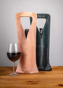 Bolsa de vino personalizada Caddy de cuero, soporte hecho a mano, accesorios de vino de manga personalizada, regalos de inauguración de la casa - Product Image 4