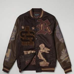 Veste en toile polaire classique pour homme personnalisable, style streetwear, patch logo, 100% coton, imperméable, respirante, service OEM rapide - Product Image 1