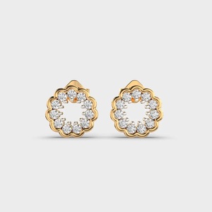 Pendientes de racimo de diamantes de venta de exportación con acabado antiguo perfecto para bodas vintage o fiestas formales para suministro al por mayor - Product Image 1
