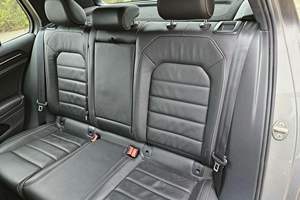 Volkswagen Golf R 2016 d'occasion, boîte manuelle 6 vitesses, turbo 4 cylindres, transmission intégrale, non modifiée - Product Image 5