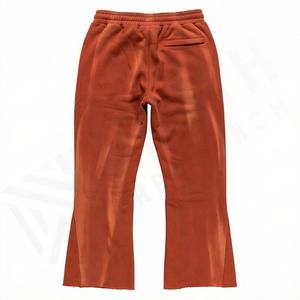 กางเกงจ็อกเกอร์ทรงบานสำหรับผู้ชาย สไตล์ลำลอง มีกระเป๋าหลายช่อง พร้อมคุณสมบัติป้องกันรอยยับ เหมาะสำหรับออกกำลังกายและเล่นกีฬา มีเชือกผูกเอว ดีไซน์ป้องกันการเกิดขุย - Product Image 2