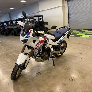Oferta Anual 2025: Motocicletas Honda Africa Twin Adventure Sports ES DCT Nuevas - Product Image 1