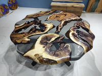 Plateau de table basse en résine époxy à bord vif, table rivière transparente, plateau de table en bois naturel, meubles faits à la main