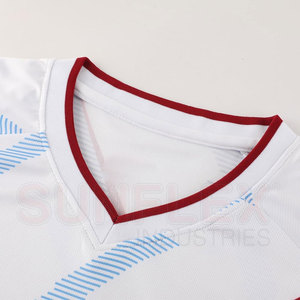 Vêtements optimaux matériels durables conçus par Offre Spéciale d'uniforme de football de la jeunesse pour des joueurs - Product Image 4