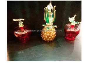 ขวดน้ำหอมทำจากแก้วอียิปต์พร้อมสลักทองและจุกแก้ว - Product Image 4