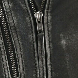 Chaqueta de cuero genuino para hombre con cierre de cremallera de cuello mandarín y forro de lona de poliéster temporada de invierno negra - Product Image 6